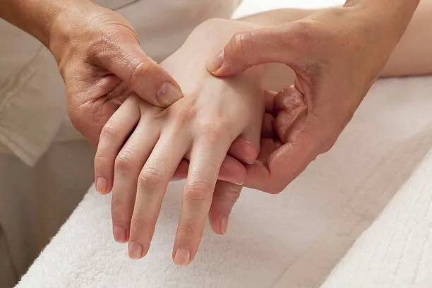 Diploma in Acupressure